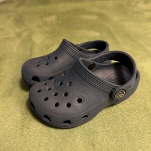 CROCS navy size C8